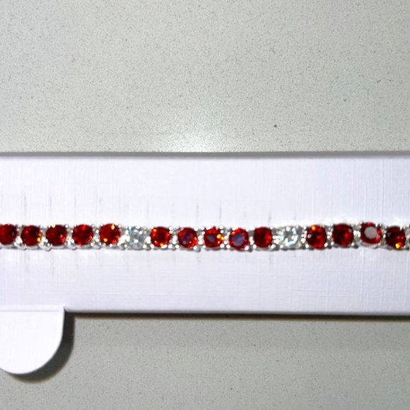 ❤️Diamond and Ruby Rhinestone Tennis Bracelet❤️from Talbots- NWT - Picture 1 of 6